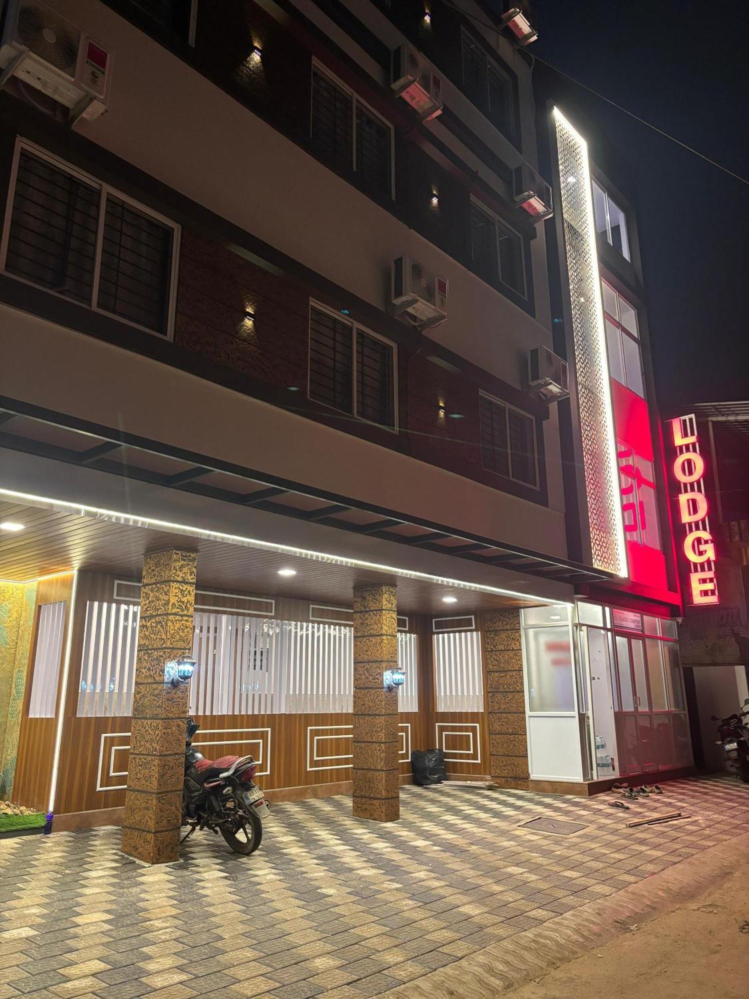 Classic Comfort Lodge Mangaluru Zewnętrze zdjęcie